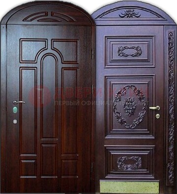 Стильная железная арочная дверь с декоративным элементом ДА-24 в Мурино