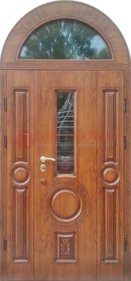 Двустворчатая железная дверь МДФ со стеклом в форме арки ДА-52 в Мурино