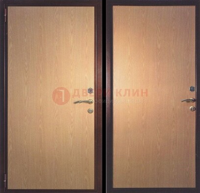 Коричневая металлическая дверь с ламинатом ДЛ-17 в Мурино