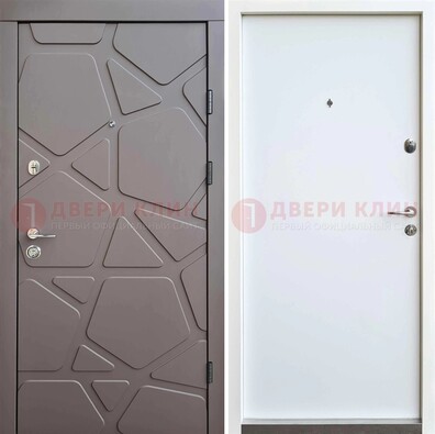 Черная входная дверь с филенчатой МДФ ДМ-216 в Мурино