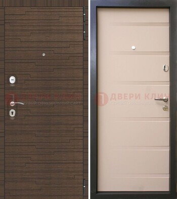 Светлая железная дверь c фрезерованной МДФ ДМ-248 в Мурино