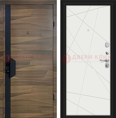 Стальная коричневая дверь МДФ c черной вставкой ДМ-267 в Мурино
