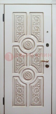 Уличная белая дверь для загородного дома с МДФ ДМ-529 в Мурино