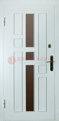 Белая стальная дверь с МДФ и декоративными вставками ДМ-62 в Мурино
