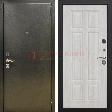 Входная темно-серая дверь с порошковым напылением и МДФ с филенкой ДП-302 в Мурино