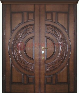 Утепленная коричневая стальная парадная дверь ДПР-51 в Мурино
