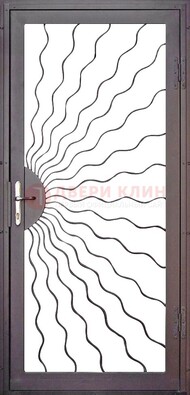 Коричневая железная решетчатая дверь ДР-8 в Мурино