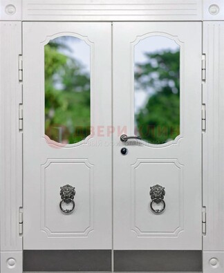 Белая двухстворчатая железная дверь со стеклом ДС-22 в Мурино