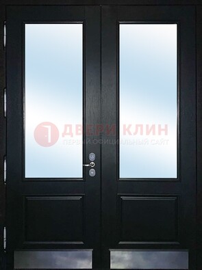 Черная двухстворчатая металлическая дверь со стеклом ДС-25 в Мурино