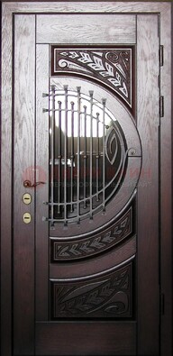 Одностворчатая входная дверь со стеклом и ковкой ДСК-21 в Санкт-Петербурге