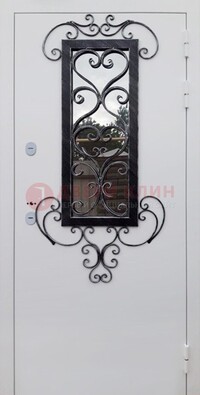 Белая уличная дверь Порошок со стеклом и ковкой ДСК-222 в Мурино