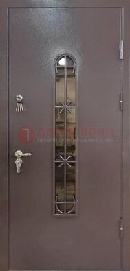 Металлическая дверь Порошок с небольшим стеклом и ковкой ДСК-282 в Мурино