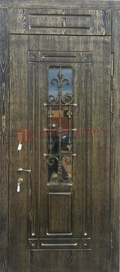 Зеленая входная дверь со стеклом и ковкой ДСК-67 в Уфе