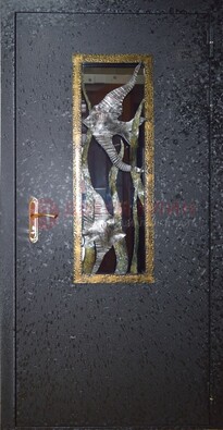 Металлическая дверь со стеклом и ковкой ДСК-82 для крыльца в Уфе