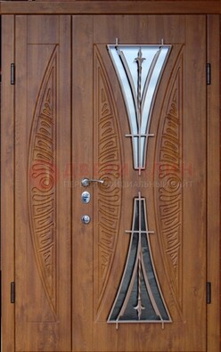 Входная классическая дверь с терморазрывом и МДФ Итальянский орех ДВТ-76 в Мурино
