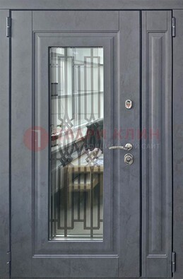 Серая стальная дверь Винорит со стеклом и ковкой ПЛ-29 в Мурино