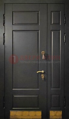 Черная полуторная железная дверь для частного дома ПЛ-2 в Мурино